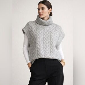 525 America Gray Cable Knit Sleeveless Turtleneck Sweater Size M/L Cozy Chic